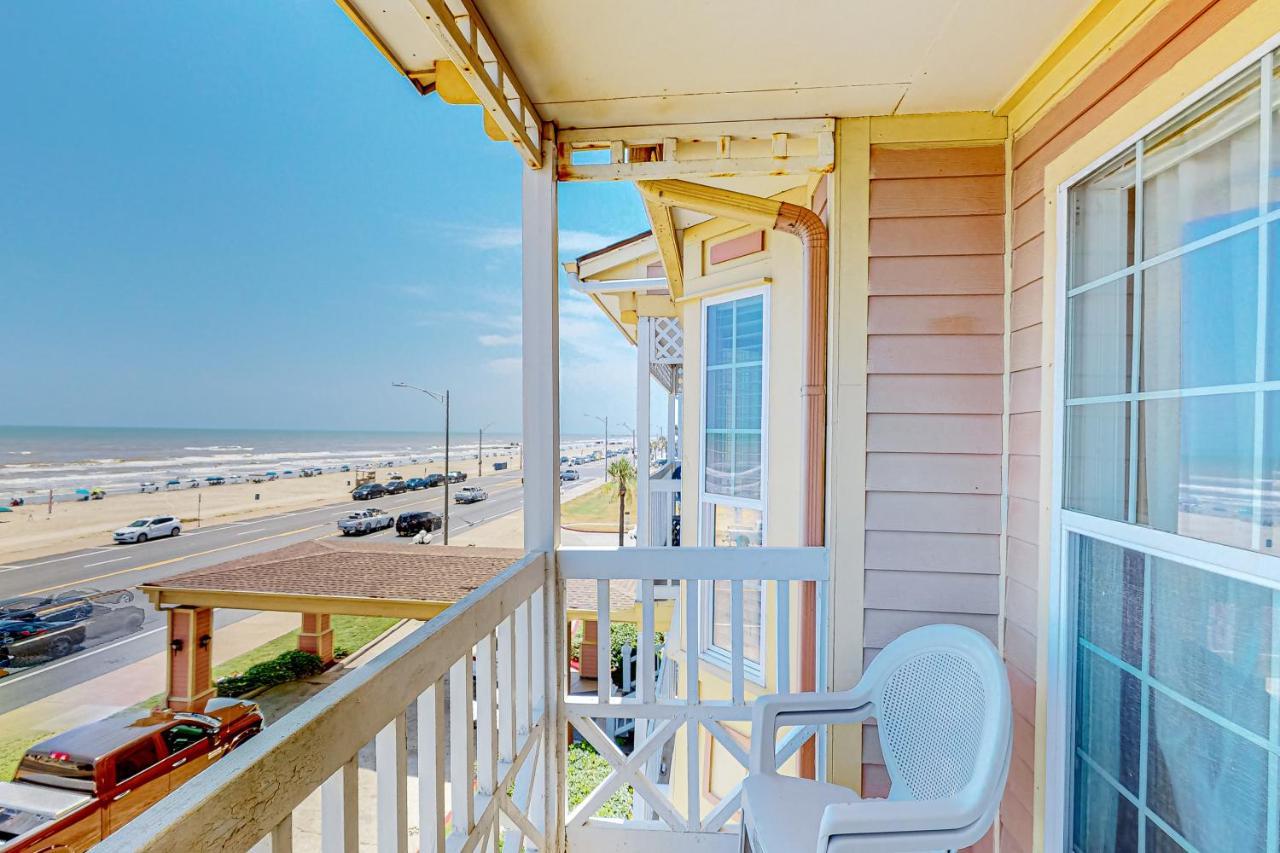 Beachfront Haven 갤버스턴 외부 사진